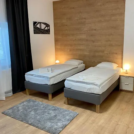 Guest house Frydecka Apartments *