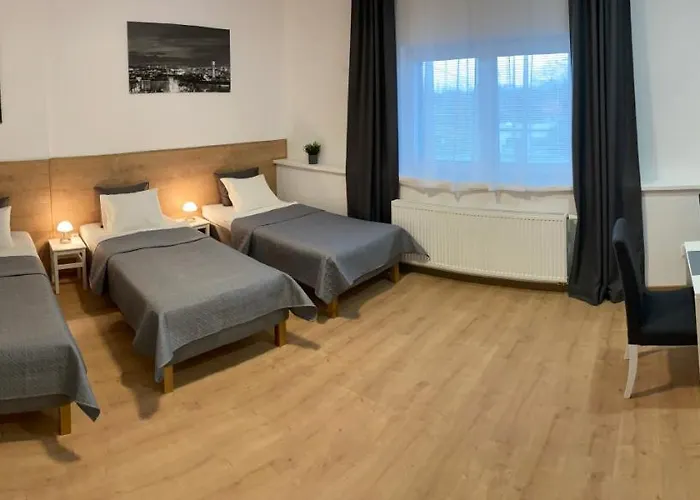 Pensión Frýdecká 4*